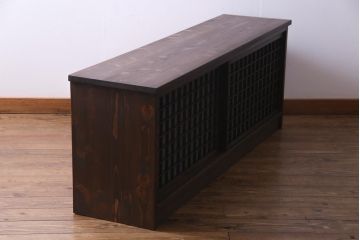 ラフジュ工房オリジナル　マス目格子がおしゃれな古建具リメイクのローボード(戸棚、テレビボード)
