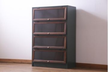 ラフジュ工房オリジナル　ペイント　バイカラーのガラス入りパタパタ扉の収納棚(4段タイプ)(戸棚、下駄箱)