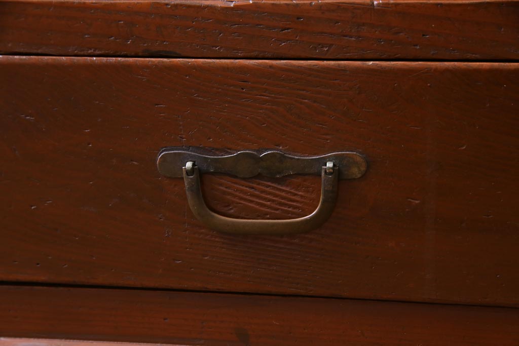 レトロ家具　和製アンティーク　昭和初期　小振り　結霜ガラス　上品さが感じられるレトロな収納棚(戸棚、食器棚)