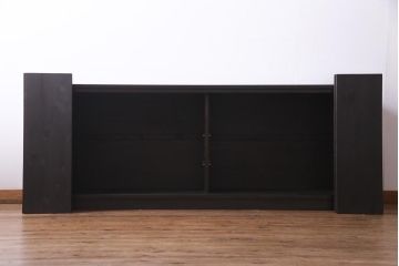 ラフジュ工房オリジナル　リメイク家具　明治期の建具を利用したシンプルな収納棚(リビングボード、戸棚)