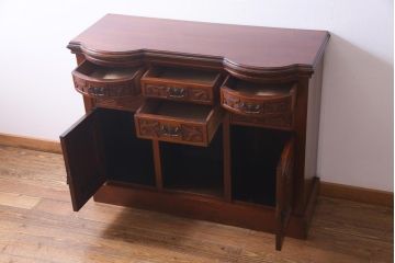 アンティーク家具　フランスアンティーク　ウォールナット　優美さと品格が漂うサイドボード(戸棚、サイドボード)