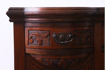 アンティーク家具　フランスアンティーク　ウォールナット　優美さと品格が漂うサイドボード(戸棚、サイドボード)