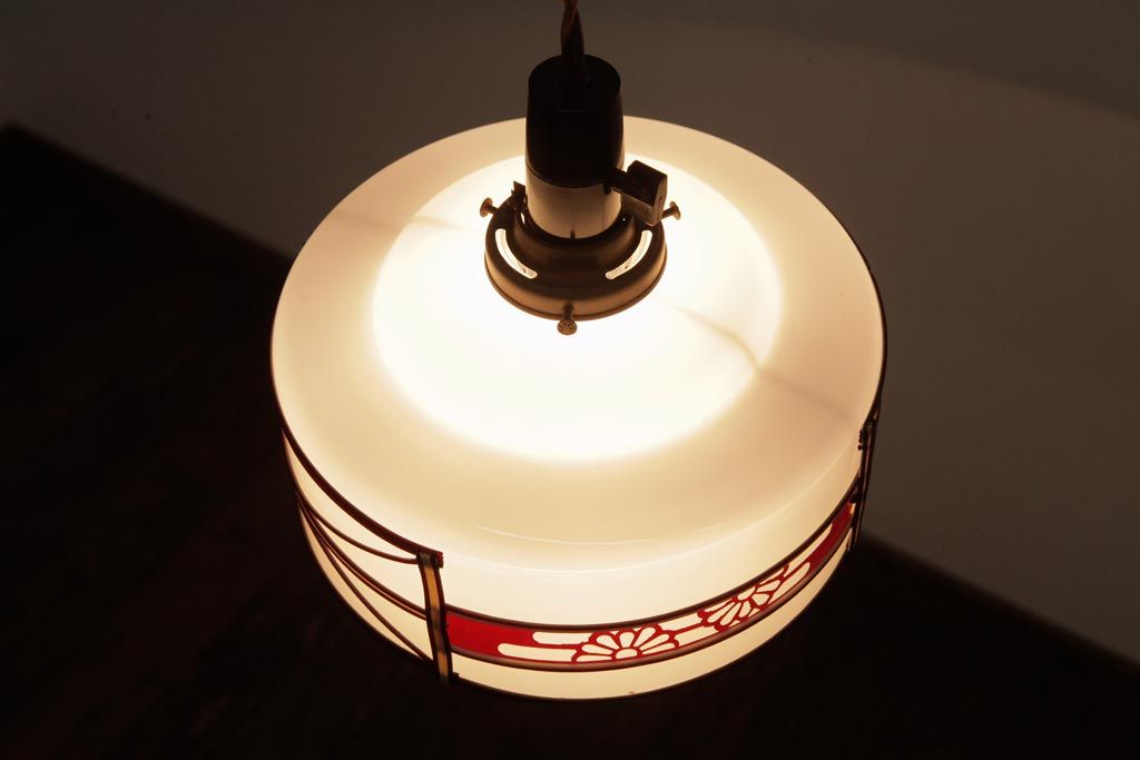 昭和期　花のモチーフが可愛らしいレトロなペンダントライト(天井照明、シェード)(2)