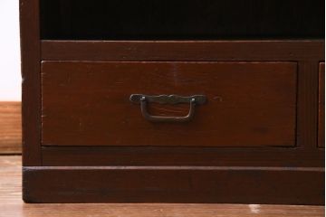 レトロ家具　昭和初期　赤みがかった木の色合いがレトロな引き出し付き本棚(収納棚、ブックシェルフ)(1)