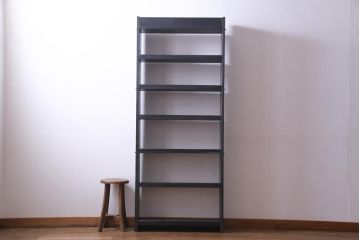 レトロ家具　昭和レトロ　ダークトーンの味わい深いブックシェルフ(本棚、オープンラック、飾り棚)