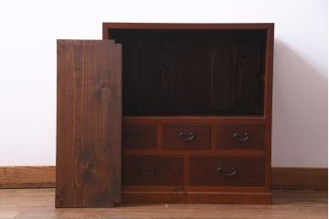 レトロ家具　和製アンティーク　ヒノキ材　コンパクトにまとまったレトロな戸棚(収納棚)