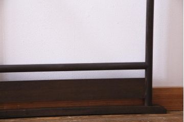アンティーク雑貨　和製アンティーク　桑材の木味が魅力的な二つ折り衣桁