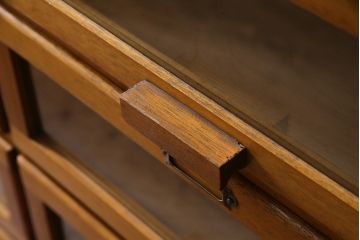 ヴィンテージ家具　イギリスビンテージ　レトロな風合いが温かみを感じるシャツケース(引き出し、収納棚)