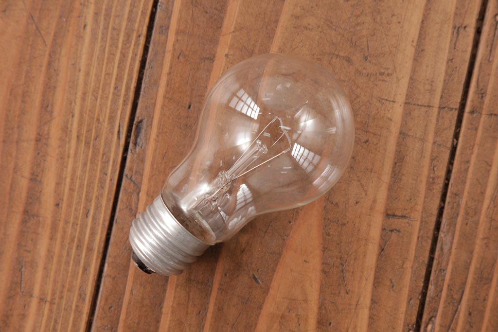 昭和レトロ　戦前　シンプルな乳白ガラスのペンダントライト(吊り下げ照明、天井照明)