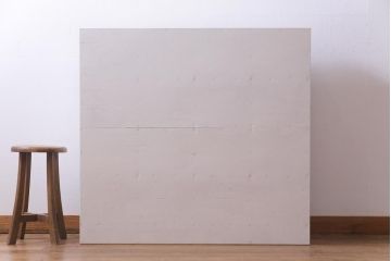 ラフジュ工房オリジナル　懐かしさと温かみがあるパタパタ扉のペイントマス目棚(収納棚、下駄箱)