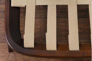 ヴィンテージ家具　イギリスビンテージ　ERCOL(アーコール)　ゆったりと座れる憩いのイージーチェア(ラウンジチェア、一人掛けソファ)(1)
