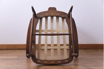 ヴィンテージ家具　イギリスビンテージ　ERCOL(アーコール)　ゆったりと座れる憩いのイージーチェア(ラウンジチェア、一人掛けソファ)(2)