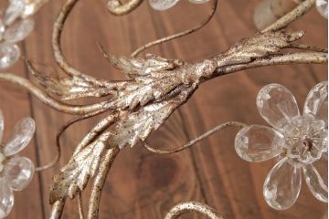 フランスアンティーク　鉄製　フラワーモチーフのガラスが愛らしい繊細な4灯シャンデリア(天井照明)