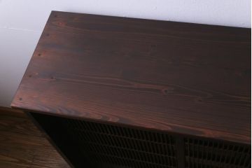 ラフジュ工房オリジナル　リメイク　すりガラス入り　使い勝手の良い3枚引き違い戸の収納棚(書院、組子、戸棚)