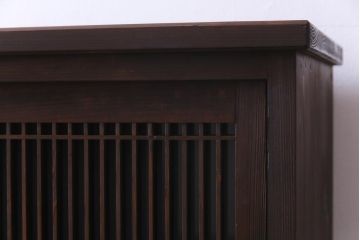 ラフジュ工房オリジナル　リメイク　すりガラス入り　使い勝手の良い3枚引き違い戸の収納棚(書院、組子、戸棚)