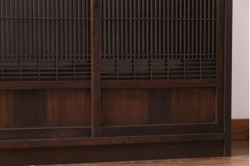 ラフジュ工房オリジナル　リメイク　すりガラス入り　使い勝手の良い3枚引き違い戸の収納棚(書院、組子、戸棚)
