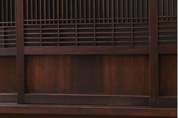 ラフジュ工房オリジナル　リメイク　すりガラス入り　使い勝手の良い3枚引き違い戸の収納棚(書院、組子、戸棚)