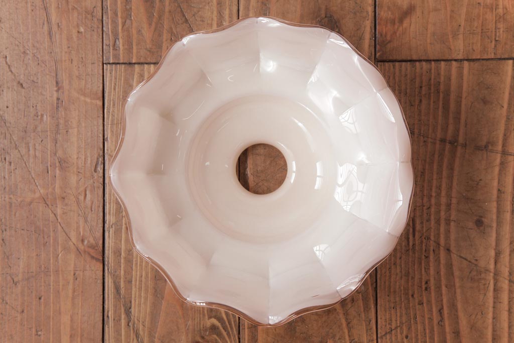 フランスアンティーク　柔らかな色合いが可愛らしいガラスシェードのペンダントライト(天井照明、吊り下げ照明)