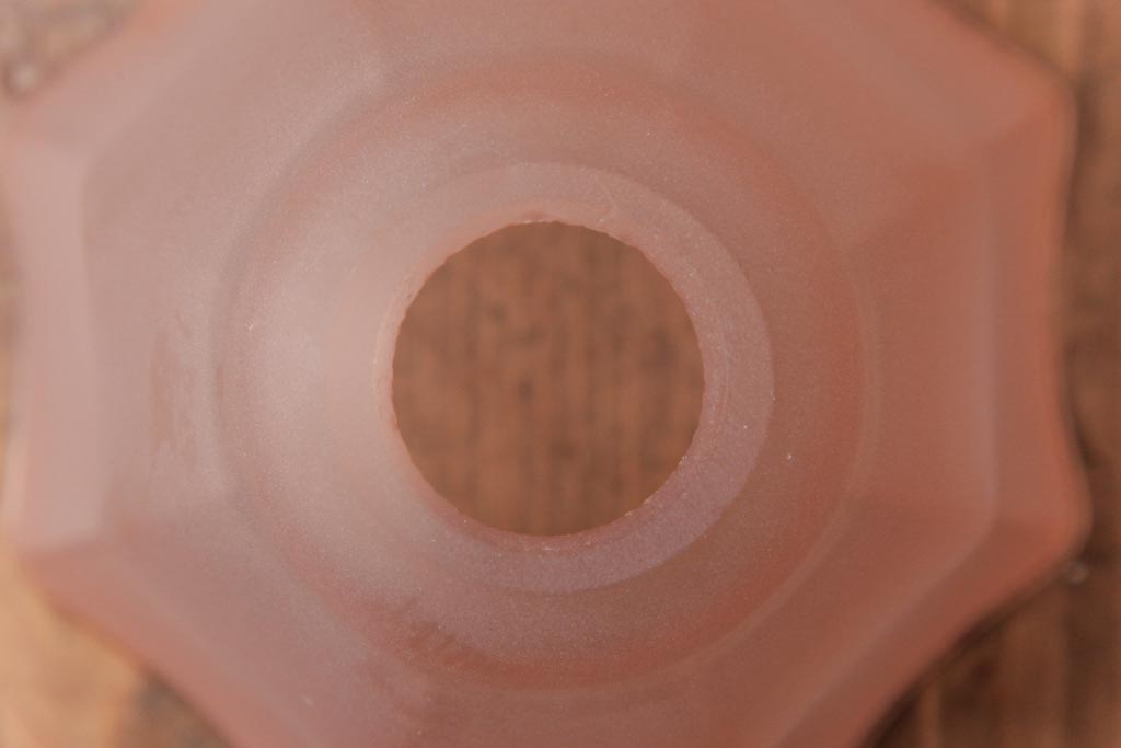 フランスアンティーク　柔らかなピンク色のペンダントライト(天井照明、吊り下げ照明)