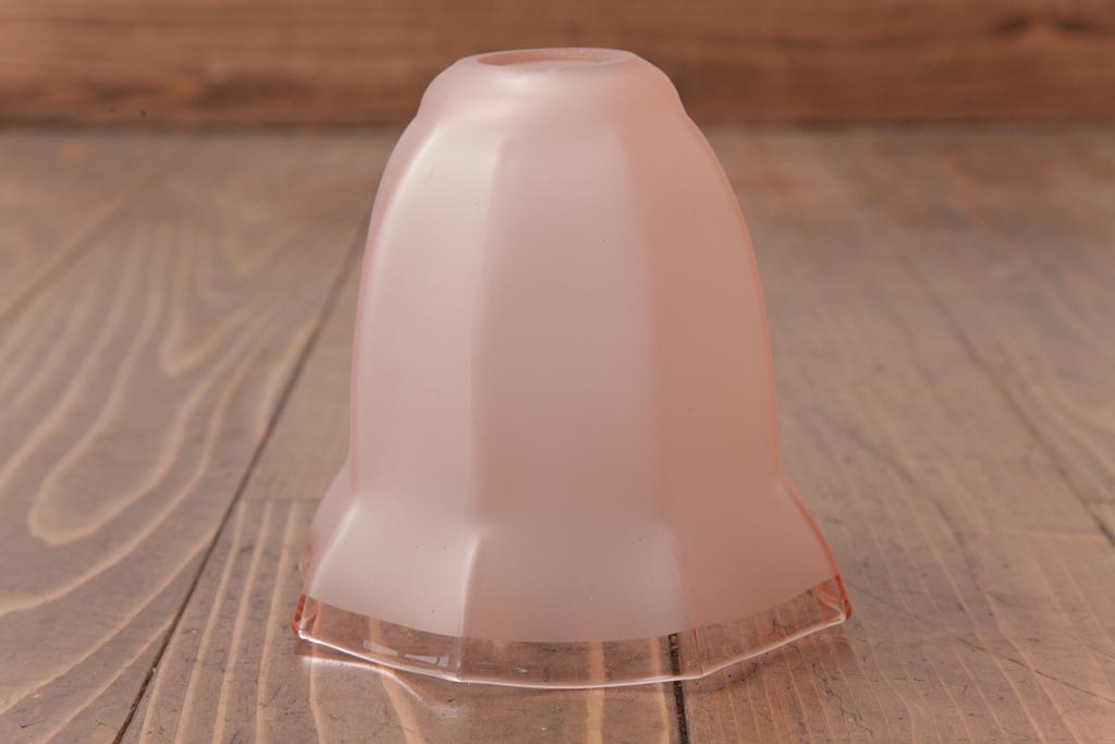 フランスアンティーク　柔らかなピンク色のペンダントライト(天井照明、吊り下げ照明)