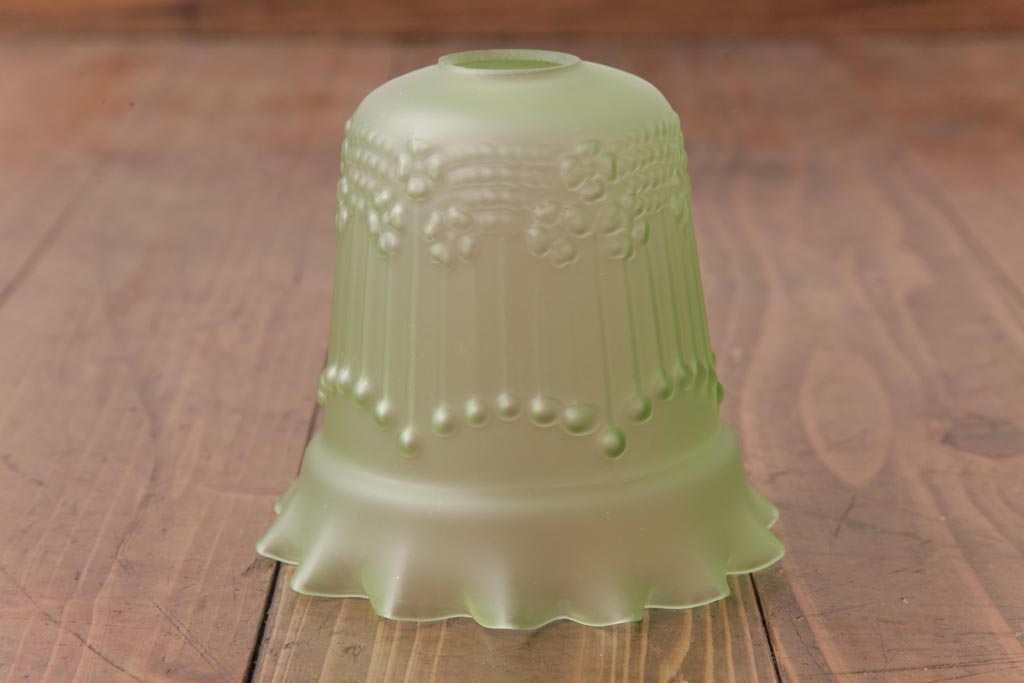 フランスアンティーク　淡いグリーンと花模様が可愛らしいペンダントライト(天井照明、吊り下げ照明)(1)