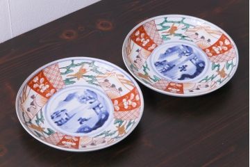 古民具・骨董　幕末明治期　山水図　色絵染付皿2枚セット(7寸皿、中皿)(1)