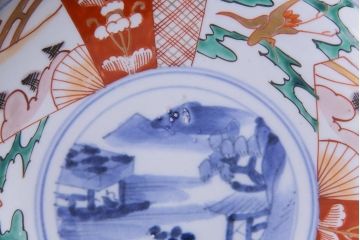 古民具・骨董　幕末明治期　山水図　色絵染付皿2枚セット(7寸皿、中皿)(1)