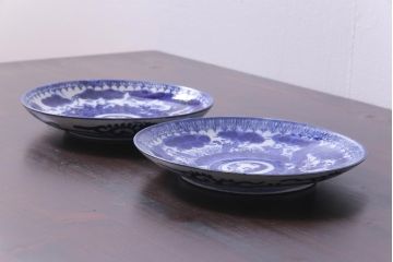 明治期　ベロ藍　紺青色が目を引く唐子文様の印判皿(中皿)(2)