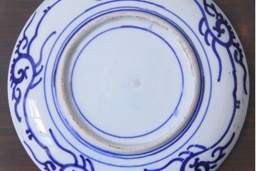 明治期　ベロ藍　紺青色が目を引く唐子文様の印判皿(中皿)(3)