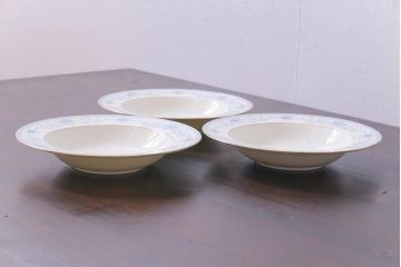 中古　ノリタケ(Noritake)　ブルーヒル(廃盤)　淡いブルーの花柄が可憐なスープ皿3枚セット(洋食器)
