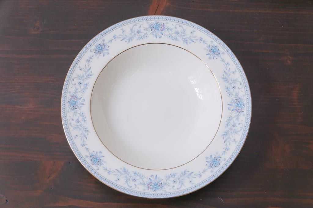 中古　ノリタケ(Noritake)　ブルーヒル(廃盤)　淡いブルーの花柄が可憐なスープ皿3枚セット(洋食器)