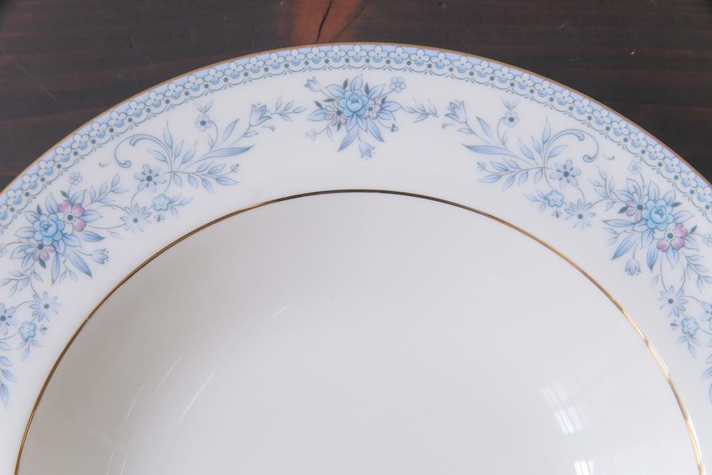 中古　ノリタケ(Noritake)　ブルーヒル(廃盤)　淡いブルーの花柄が可憐なスープ皿3枚セット(洋食器)