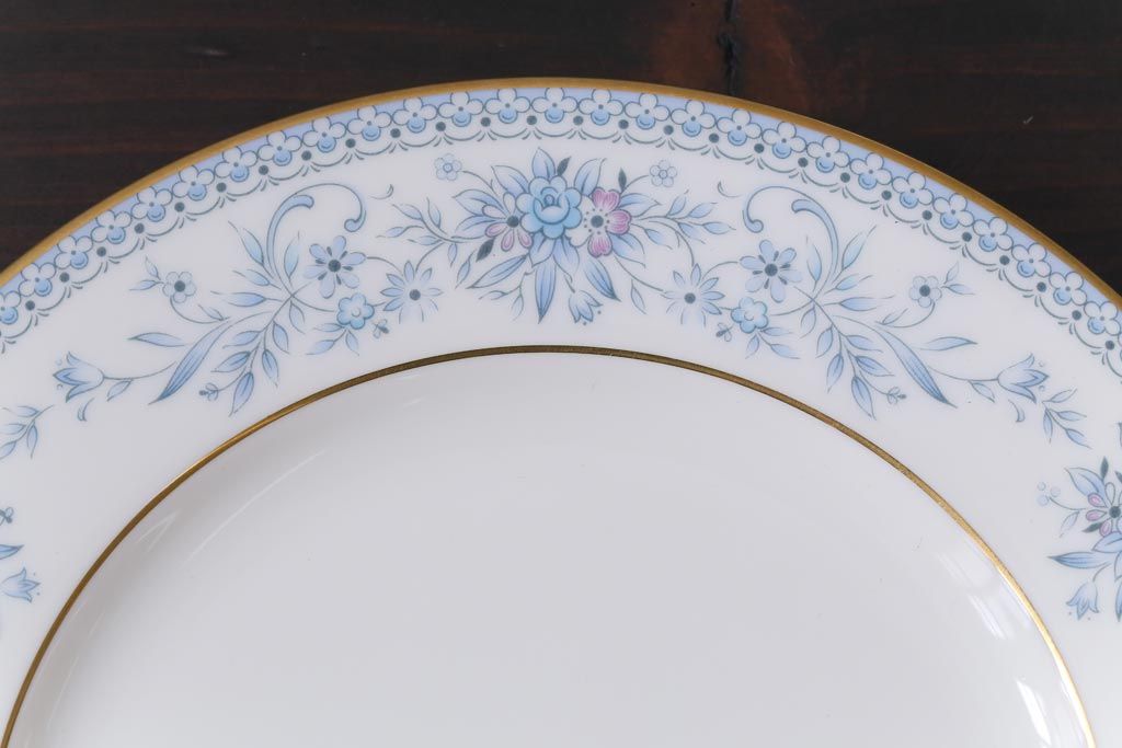 中古　ノリタケ(Noritake)　ブルーヒル(廃盤)　淡いブルーの花柄が可憐な小皿4枚セット(プレート、洋食器)
