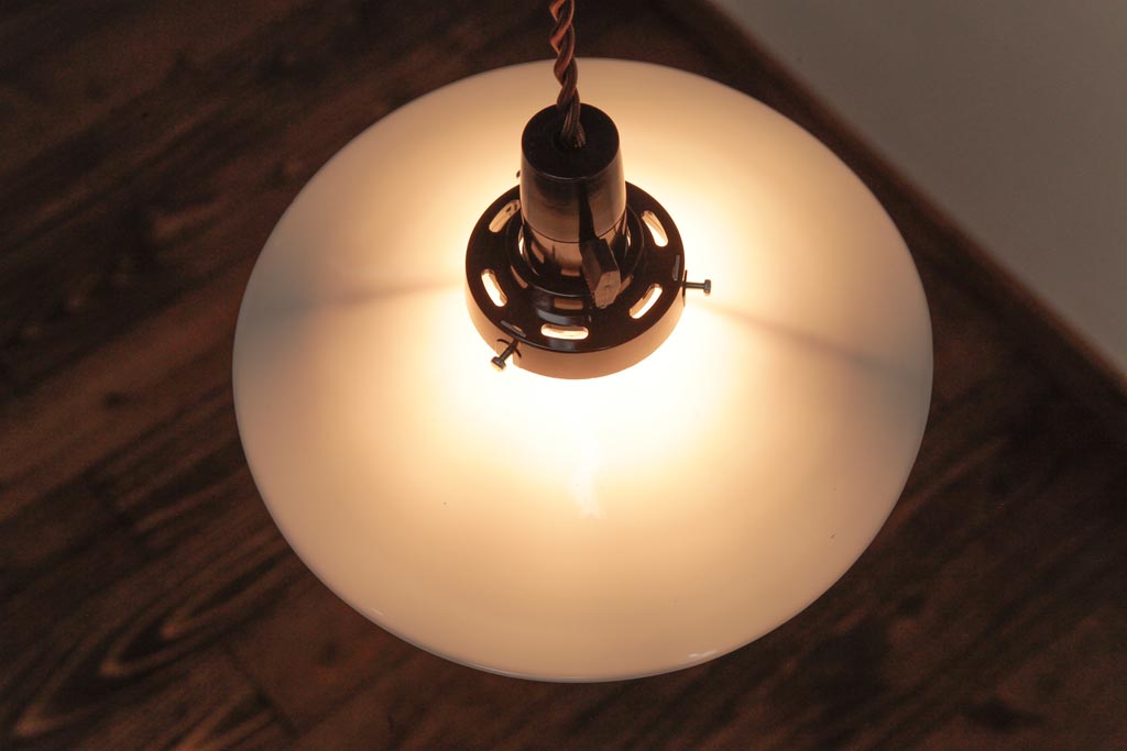 昭和レトロ　戦前　昔懐かしいデザインの平笠シェード(吊り下げ照明、天井照明、ペンダントライト)(3)