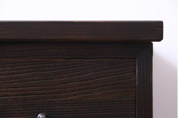 レトロ家具　和製アンティーク　味のある箪笥をリメイクしたレトロなリビングボード・3段(箪笥ローボード、テレビボード)