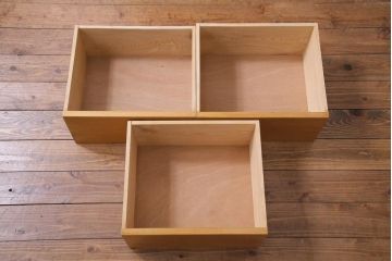レトロ家具　昭和レトロ　大容量　棚板が全て取り外せる使い勝手抜群の書類収納棚(カルテケース、レターラック、書類ケース、カルテ棚)(R-034294)