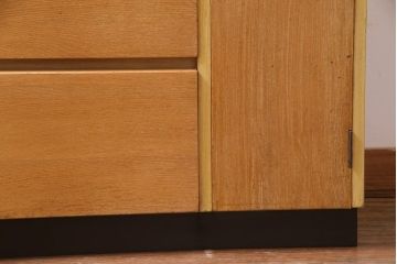 レトロ家具　昭和レトロ　大容量　棚板が全て取り外せる使い勝手抜群の書類収納棚(カルテケース、レターラック、書類ケース、カルテ棚)(R-034294)