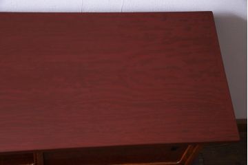 中古　工芸家具　漆塗り　杉・桑材　花鳥図　鶏蒔絵が目を引くモダンな茶箪笥(戸棚、収納棚)(定価約45万円)