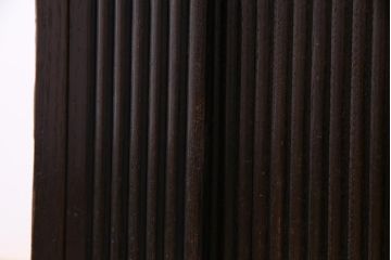 アンティーク家具　和製アンティーク　栗材　上手物　シックな佇まいが魅力的なシャッター扉の収納棚(蛇腹、ローボード、書類ケース)