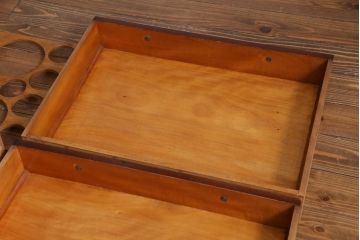 アンティーク家具　フランスアンティーク　マホガニー　大振り　品格と高級感が漂うキッチンボード(キャビネット、食器棚、収納棚)