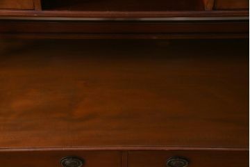 アンティーク家具　フランスアンティーク　マホガニー　大振り　品格と高級感が漂うキッチンボード(キャビネット、食器棚、収納棚)