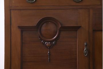 アンティーク家具　フランスアンティーク　マホガニー　大振り　品格と高級感が漂うキッチンボード(キャビネット、食器棚、収納棚)