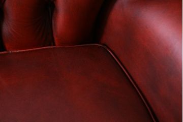 中古　イタリア　Orsi Angelo社　本革　抜群の存在感を放つエレガントな3人掛けソファ