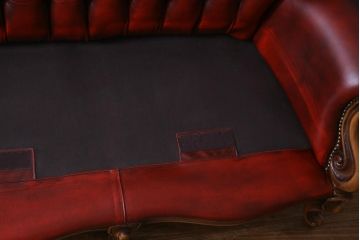 中古　イタリア　Orsi Angelo社　本革　抜群の存在感を放つエレガントな3人掛けソファ