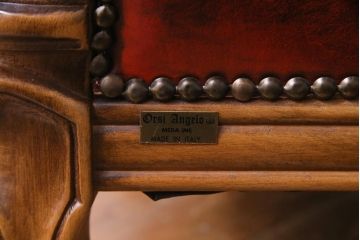 中古　イタリア　Orsi Angelo社　本革　抜群の存在感を放つエレガントな3人掛けソファ