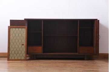 ビンテージ　工芸家具　高級杉材使用　御物緑地花鳥梅花文錦　漆塗り　牡丹の蒔絵が美しい茶箪笥(収納棚)(定価約50万円)