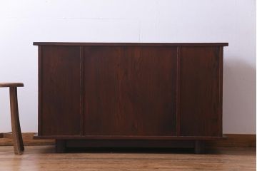 ビンテージ　工芸家具　高級杉材使用　御物緑地花鳥梅花文錦　漆塗り　牡丹の蒔絵が美しい茶箪笥(収納棚)(定価約50万円)