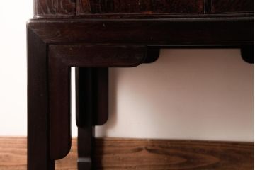 アンティーク家具　大正期　タモ玉杢材・唐木材　火鉢をリメイクしたサイドテーブル(脚付収納箱)