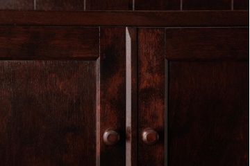 ビンテージ　松本民芸家具　エレガントな佇まいの吊り棚(壁掛け収納棚、ウォールシェルフ)