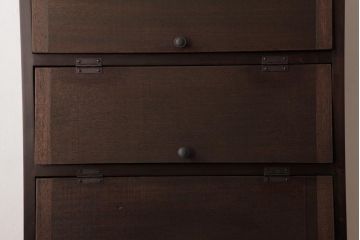 ラフジュ工房オリジナル　渋みのある風合いが魅力的なパタパタ扉の壁掛け収納棚(ウォールシェルフ)(1)